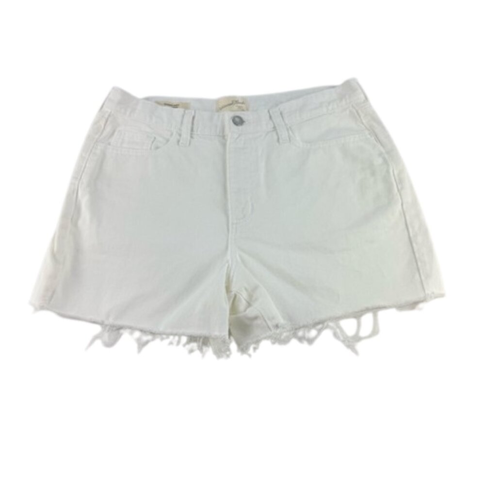 Universal Thread White Raw Hem Boyfriend Shorts – Size 6
